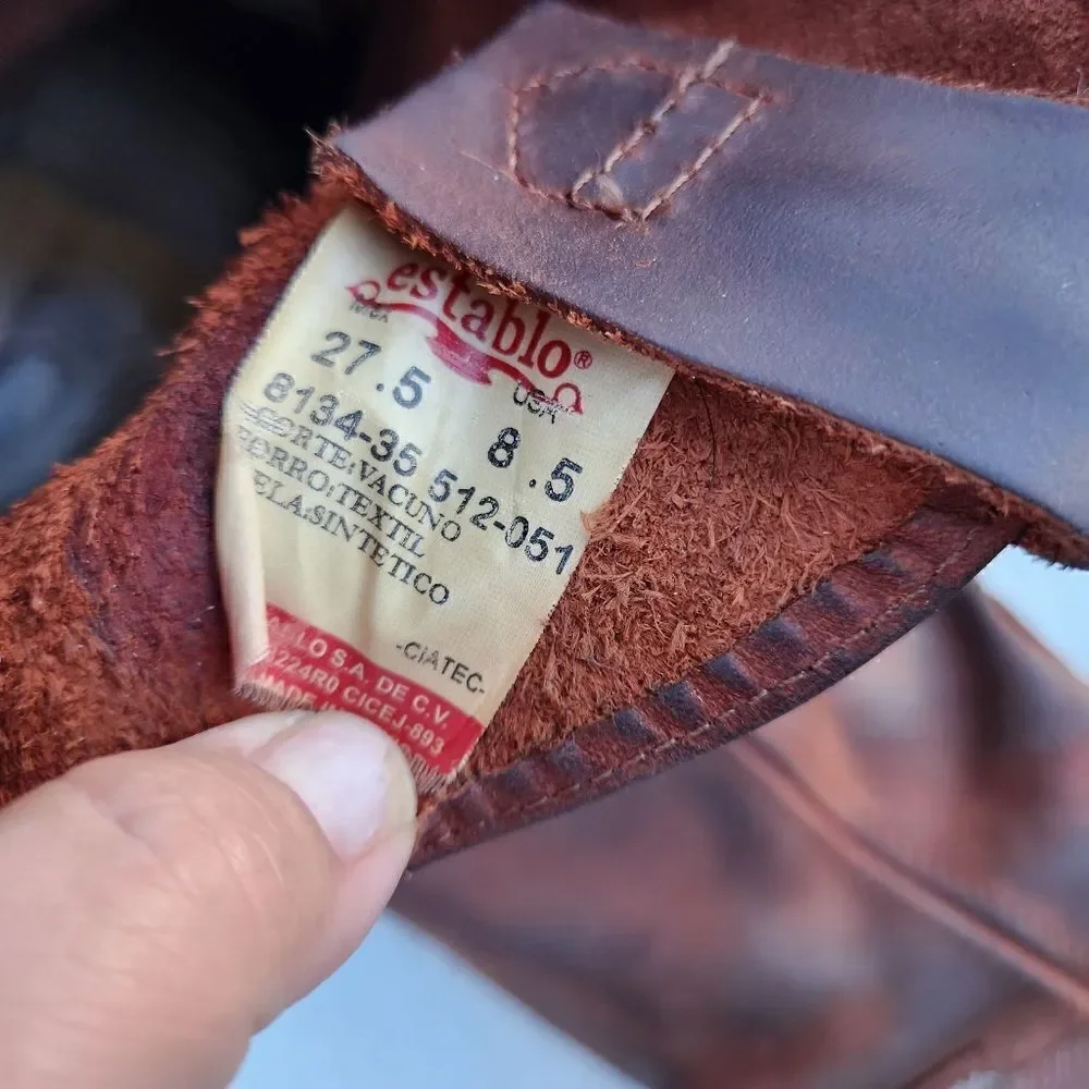 Establo oiled brown leather pull on boots